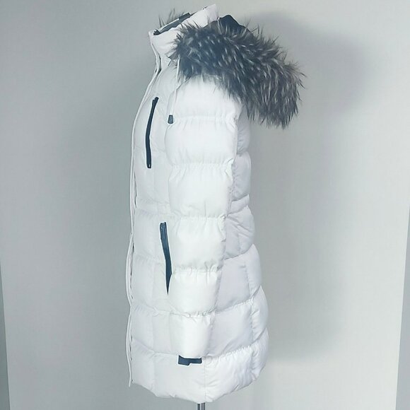 DKR Canadian Outdoor Collection White with Black Puffer Coat - Size S - Picture 7 of 15